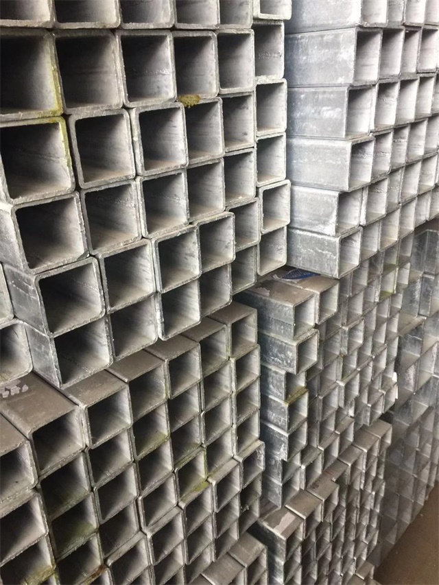 低合金 Q355B 山西山西山西镀锌无缝方管 工程专用无缝山西山西山西镀锌方管